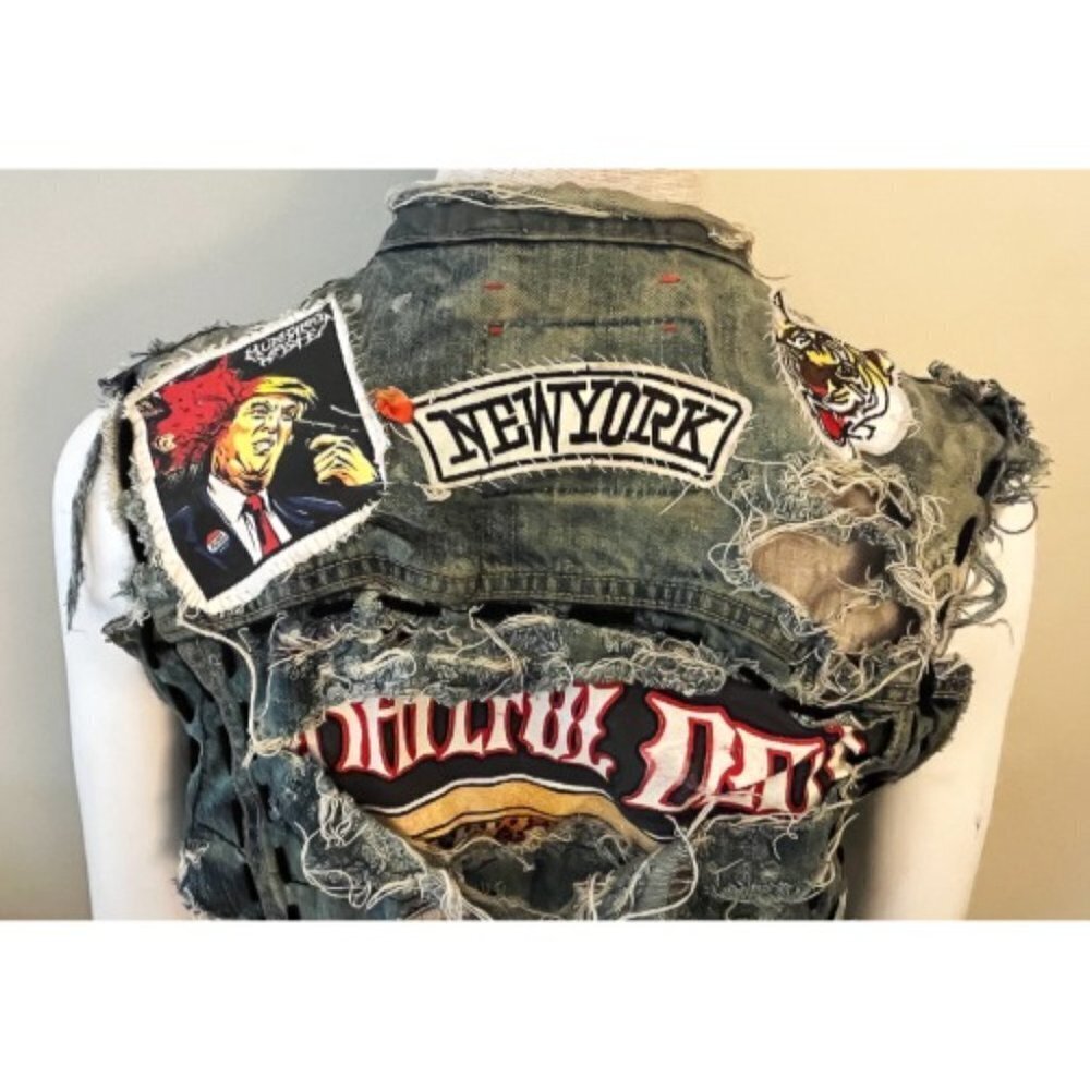 DREAM & DESTROY PUNK ROCK  PATCH VINTAGE DENIM VEST M - Picture 11 of 13